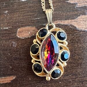 18” Chain, Real Stone,topaz? Gold Tone Sarah Cov Unusual And Heavy